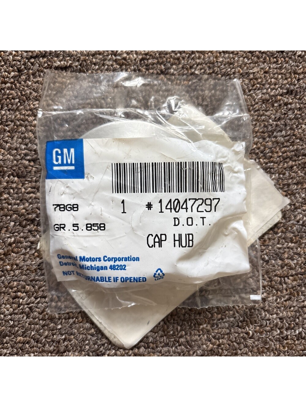 GM #14047297 OEM Wheel Center Rim Hub Cap Cover